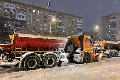 В Тольятти за ночь вывезли почти 3 тысячи кубометров снега