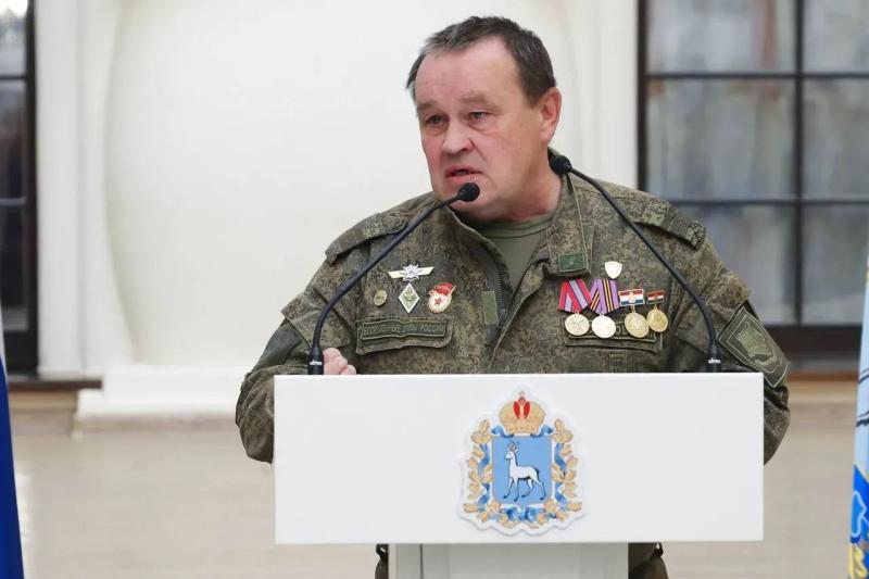 Губернатор Вячеслав Федорищев отметил наградами одних из лучших сотрудников отрасли дорожного хозяйства