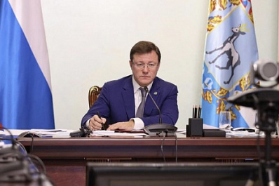 Федеральный эксперт: "Дмитрий Азаров продемонстрировал грамотную работу с населением и конфликтами во время пандемии"