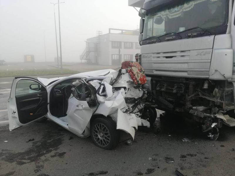 Под Тольятти 1 мая три человека пострадали в массовом ДТП 