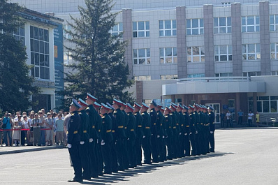 В Тольяттинском госуниверситете состоялся выпуск офицеров-артиллеристов