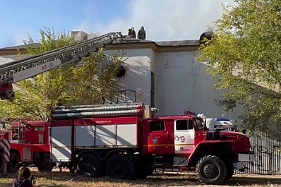 В Самаре 4 октября снова загорелся бывший кинотеатр "Юность"