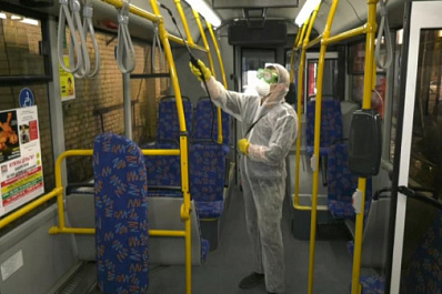 В Самаре салоны общественного транспорта обрабатывают спецсредствами