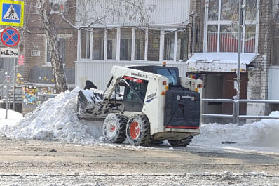 В Самаре чистить дороги выйдут ЗИКи и "Шмели"