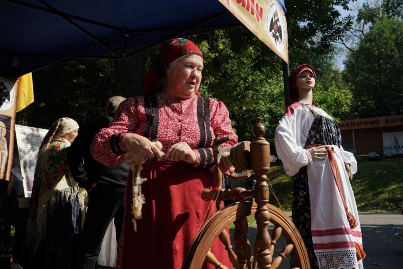 В Иверском женском монастыре состоялся торжественный молебен в честь Самарского знамени