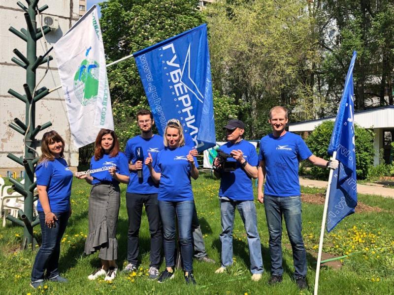 "Губерния" высадила в Тольятти голубые ели