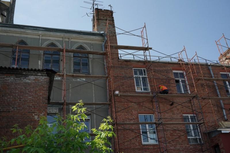 Собирают по кирпичику: в Самаре капитально ремонтируют усадьбу Субботина-Маркинсона