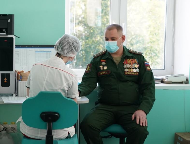 В Самаре ветераны СВО присоединились к донорской акции "СВОим примером"