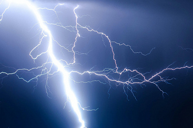 В Самарской области ожидается гроза и шквалистый ветер