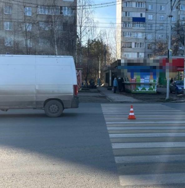 В Сызрани пенсионер на иномарке сбил женщину