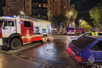 В Самаре пожарные спасли от огня 16 человек