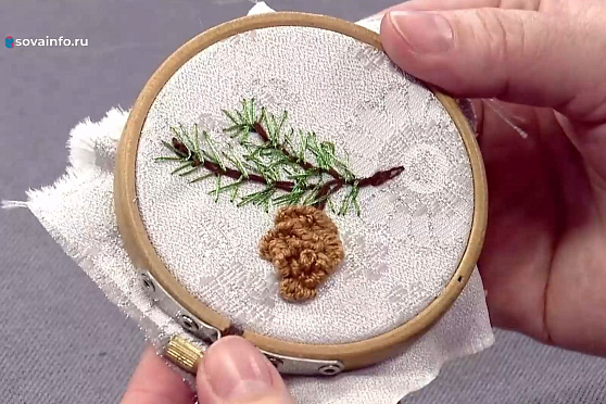 Вышиваем сосновую ветку и шишку. Ручная работа
