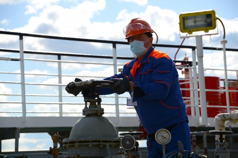 Сызранский НПЗ обеспечит суда высокоэкологичным топливом