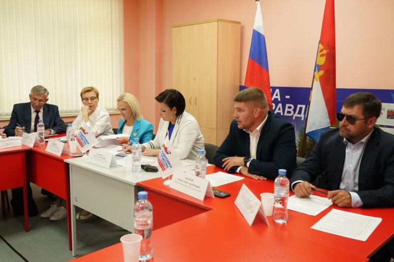 Ветеранам спецоперации и их семьям содействуют в решении проблем