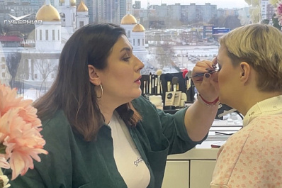 В Самарской области женщины, победившие рак, присоединились к арт-проекту