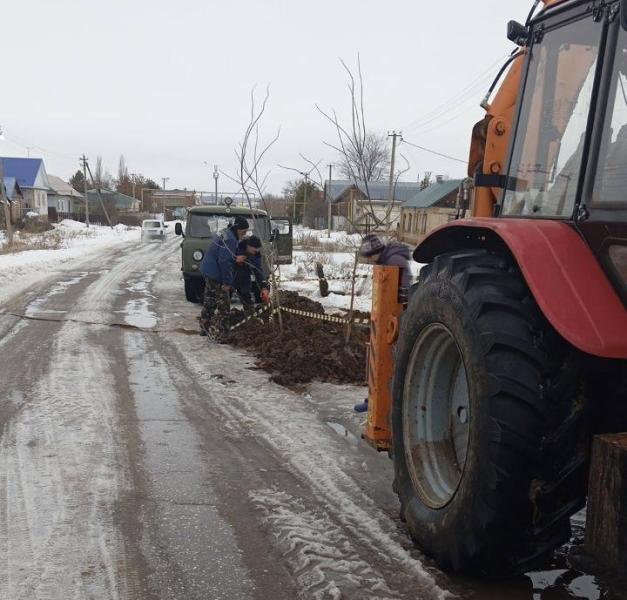 Ведутся ремонтные работы: в Сухой Вязовке из-за коммунальной аварии без холодной воды остался 391 дом