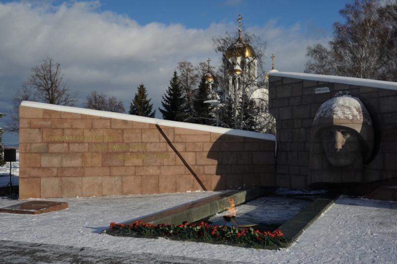 В Самаре почтили память участников СВО, погибших в новогоднюю ночь 2023 года в Макеевке