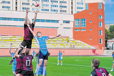 Армейские регбисты соревнуются в Самаре 