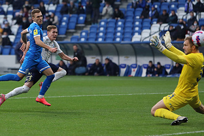 "Крылья Советов" обыграли "Динамо" в Москве благодаря голу Ежова
