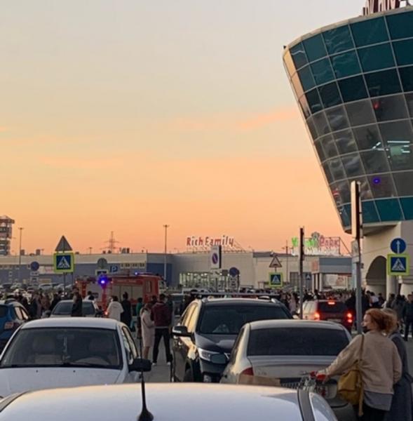 В Тольятти произошло возгорание в ТЦ "Парк Хаус"