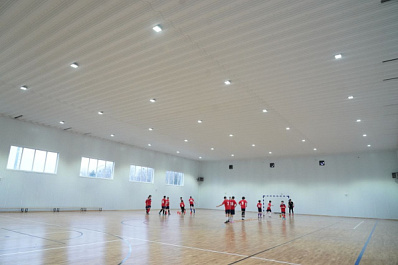 Губернатор Вячеслав Федорищев оценил новый ФОК в Смышляевке