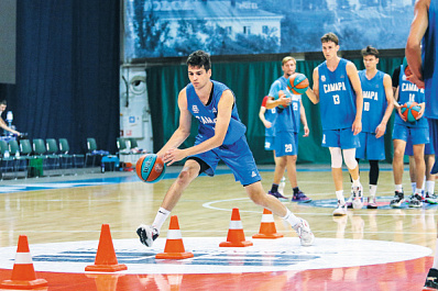 Наиграться перед сезоном: баскетболисты готовятся к дебюту в Единой лиге