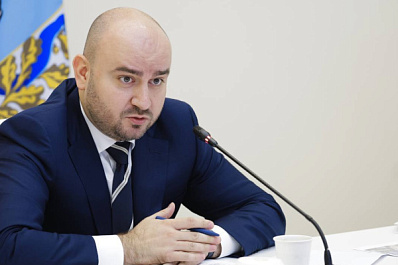 Устранить дорожные провалы в Самаре: Федорищев поставил задачу Шабалатову 