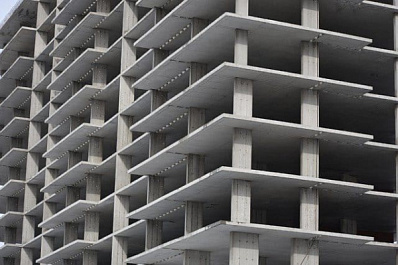 В Тольятти на месяц закрыли стройку, где работали мигранты