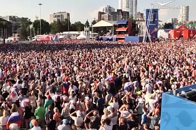 За матчем Россия - Уругвай на фан-фесте в Самаре следили 20 тысяч болельщиков