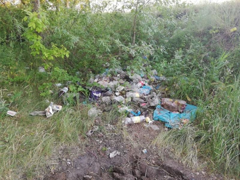 Несколько мешков "добычи" удалось собрать на рыбалке жительнице Сызрани