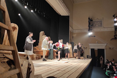 "Подарили праздник и себе, и городу": в Новокуйбышевск приехал фестиваль "Золотая маска"