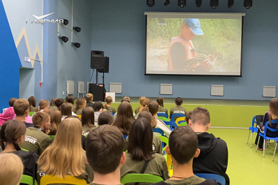 Журналисты СОВА провели мастер-класс в военно-историческом лагере "Страна Героев"