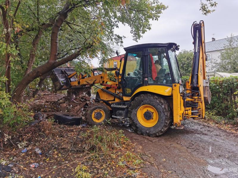 В Самаре с озера возле Ботанического сада вывезли более 130 тонн мусора