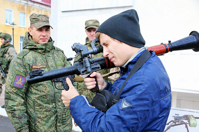  День призывника и старт "Бурана": праздники 15 ноября 