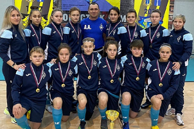 Женская команда "Крыльев Советов" победила на турнире в Ульяновске