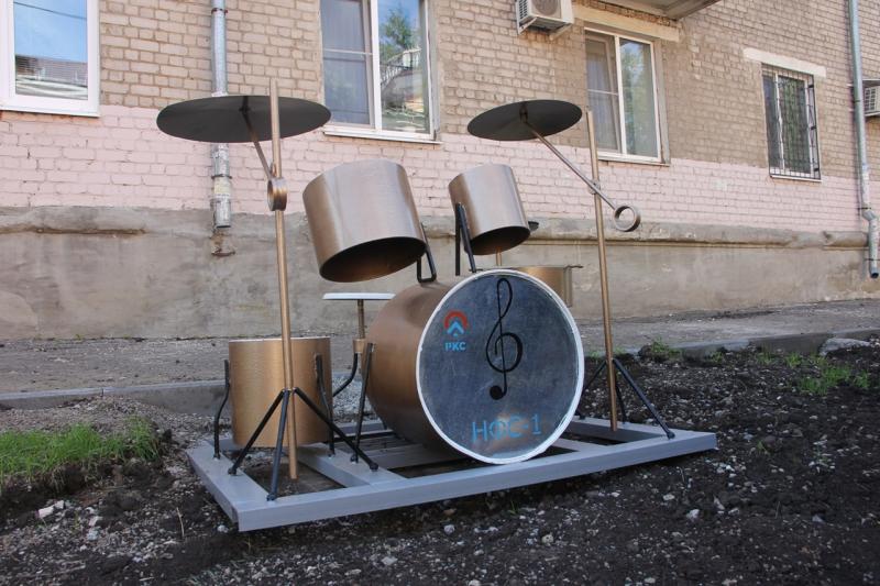 В Самаре появились арт-объекты в виде музыкальных инструментов