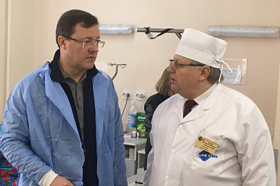 Дмитрий Азаров провел оперативное совещание в СОКБ имени Середавина