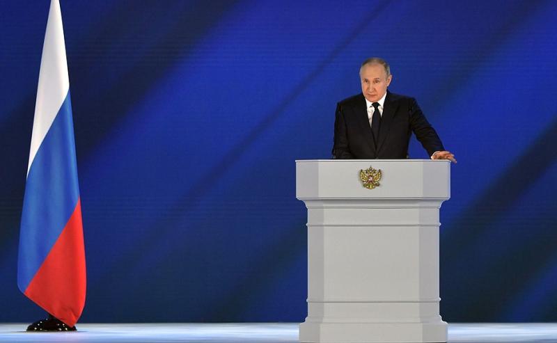 Владимир Путин: "К 2024 году доля современного оружия и техники в войсках составит почти 76 %"