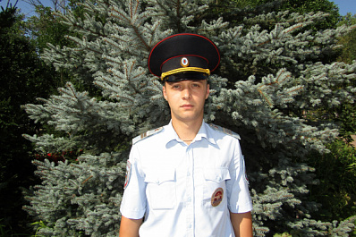 В Самарской области полицейский спас жизнь человеку