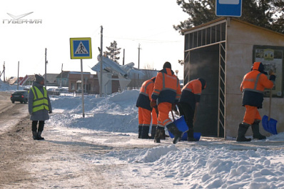 Людмила Русина уже 45 лет следит за чистотой дорог в Борском