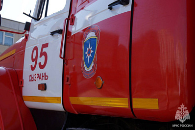 В Сызрани 9 октября вспыхнул заброшенный дом