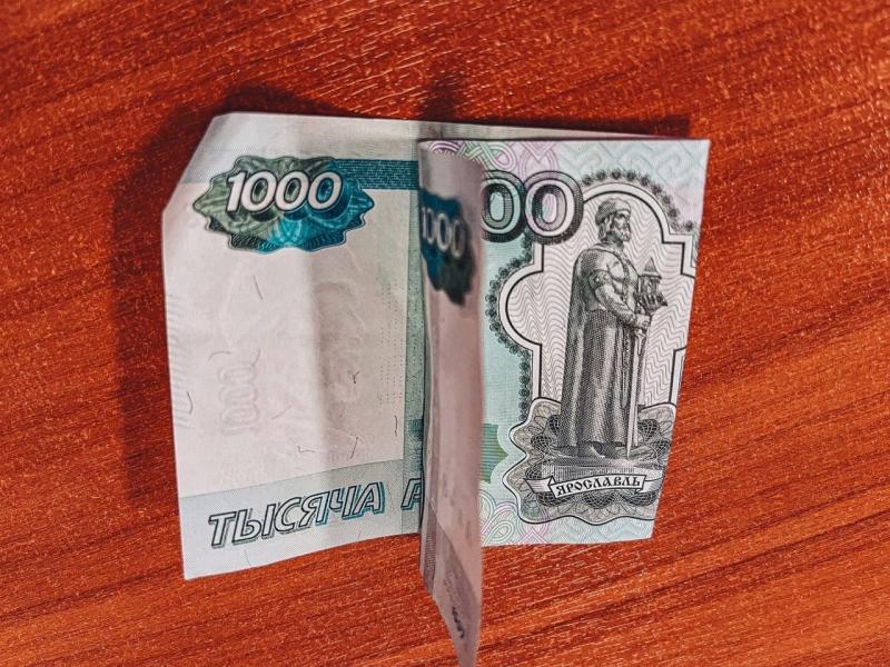 Пенсионерка из Самары отдала лже-полицейскому 400 тысяч рублей наличными