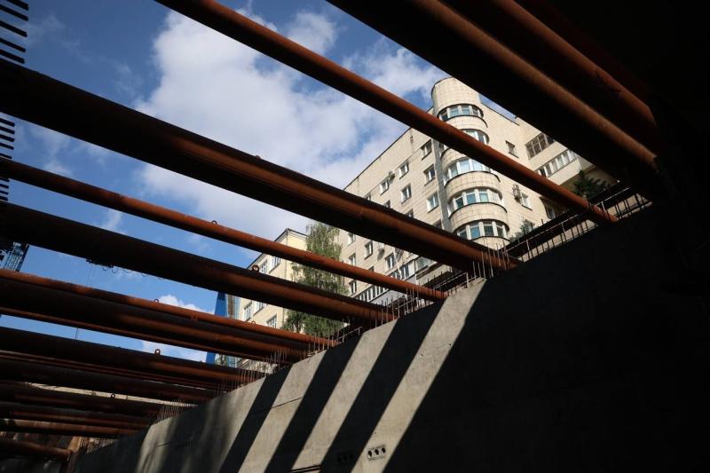 В Самаре активно ведется строительство станции метро "Театральная"