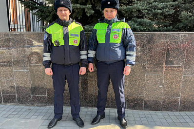 В Самаре инспекторы ДПС помогли самарцу найти парня, который украл его пакет с кроссовками 