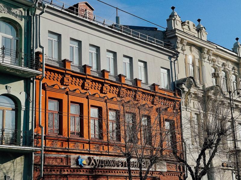 Самарцев приглашают на премьеру документального фильма "Архитектор Харитонов. Русский вектор"