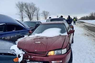 В Самарской области 29 марта из-за непогоды произошло массовое ДТП