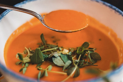 Диетолог дал советы по питанию в холодное время года