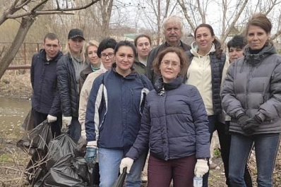 Жители Сызрани убрали почти 1500 кубометров мусора с берега Крымзы