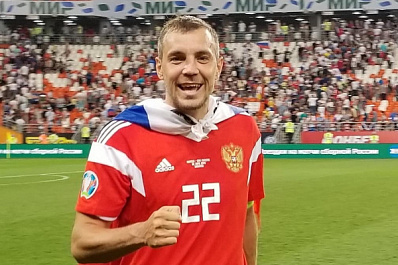 Артём Дзюба передал привет юным сызранским футболистам