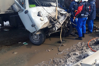 Под Самарой на трассе столкнулось 6 машин